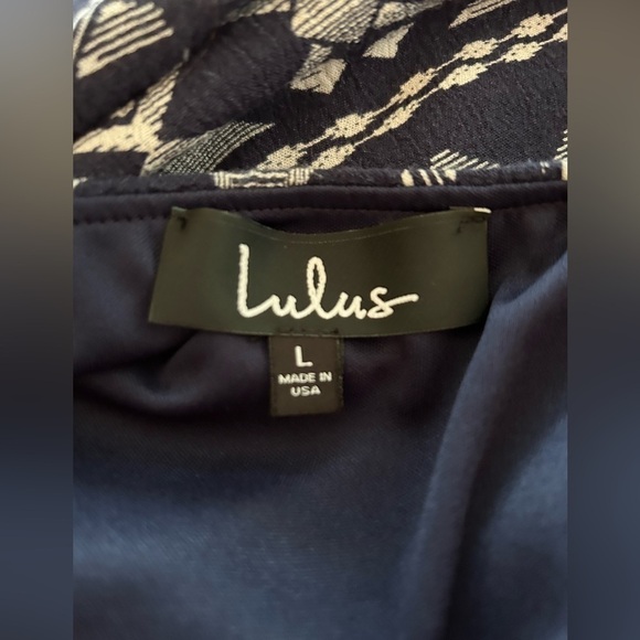 Lulu's Jumpsuit Sparrow Blue White Aztec Print Crop Length Halter Tie size Large - Picture 15 of 16